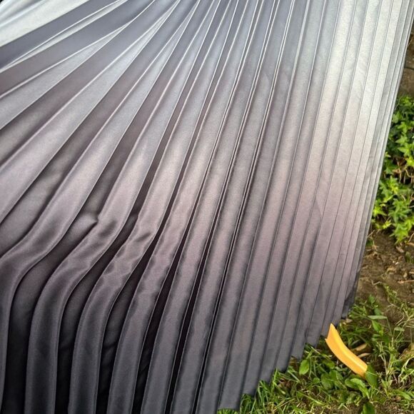 **** Betsy & Adam One Shoulder Ombré Pleated Gown (T) - Picture 7 of 13